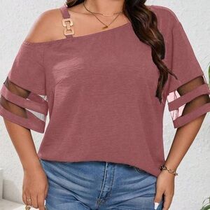 SHEIN Plus women’s asymmetrical open shoulder top chain accent Size 18 (3XL)